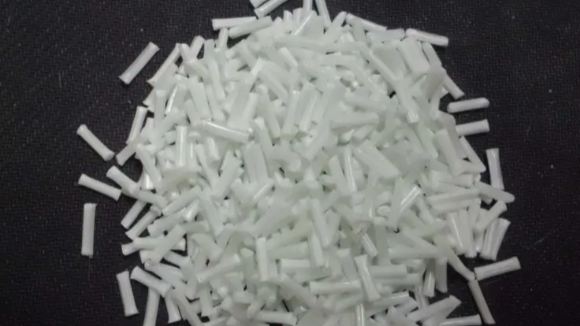 如何判斷塑膠原料（liào）的力學性能